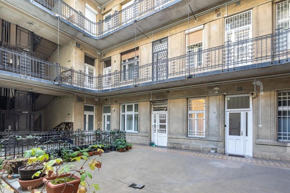 Explore From Apartment